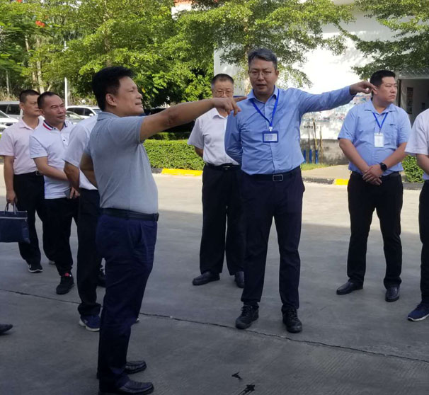 “我为加快推进海南自由贸易港建设作贡献”—-工委委员、纪工委书记、监委 主任林鹏赴公交公司进行调研